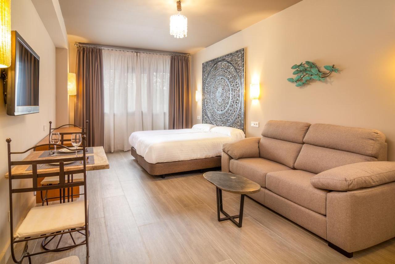 Apartamentos Sevilla Este By Qhotels Экстерьер фото