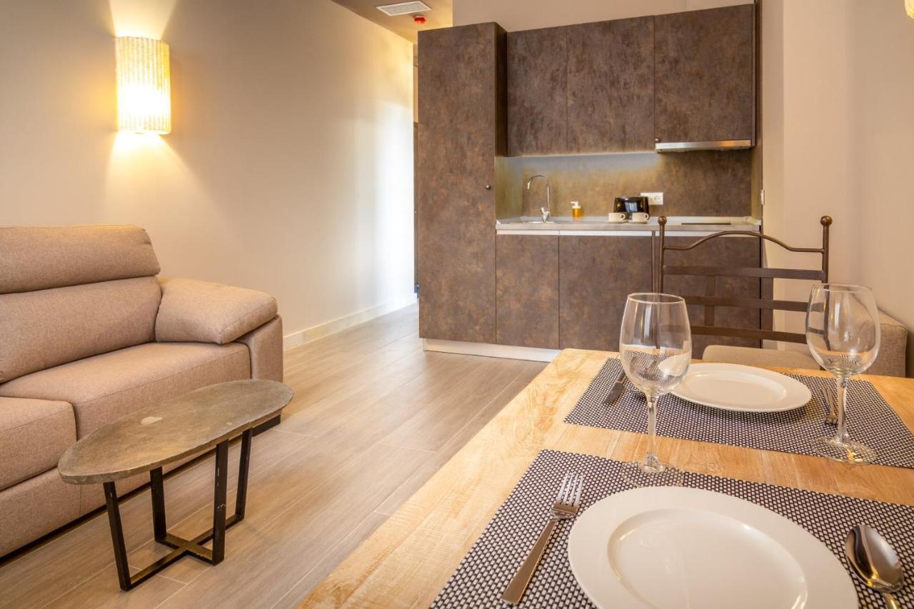Apartamentos Sevilla Este By Qhotels Экстерьер фото